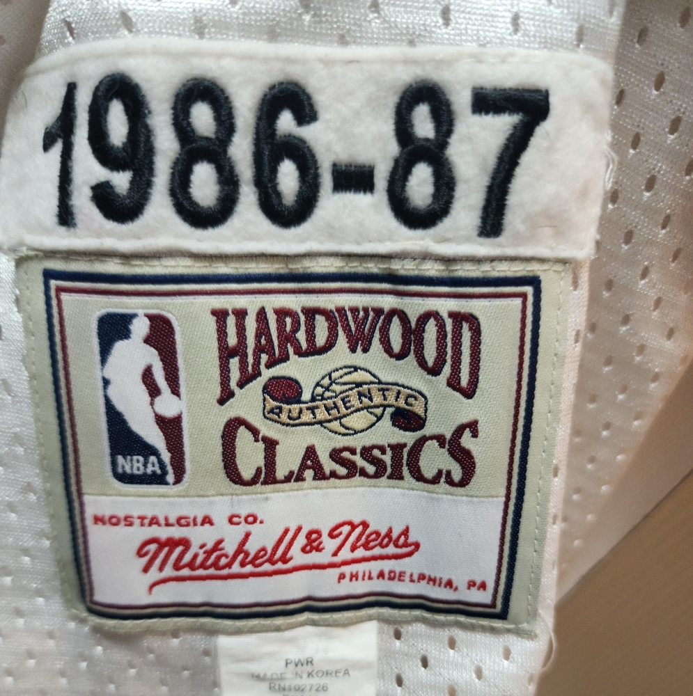 Spud Webb Mitchell & Ness Jersey - image 1